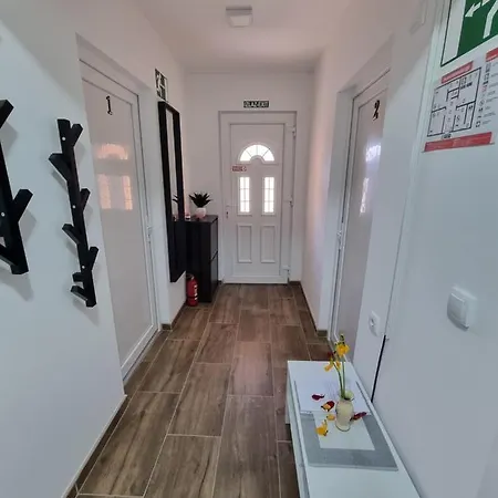 - Kladovski Apartment