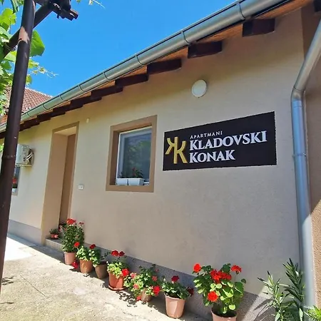 - Kladovski *