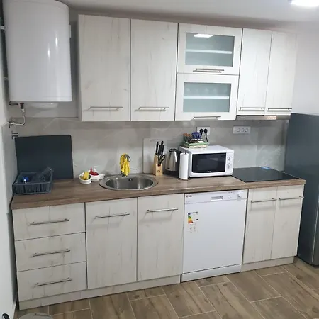 Apartment - Kladovski