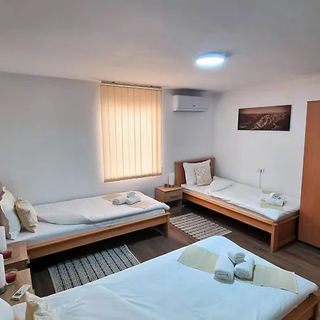 - Kladovski Apartment