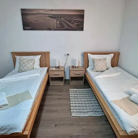 - Kladovski Apartment