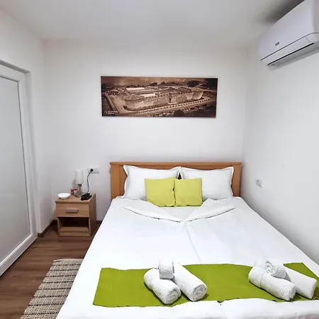Apartment - Kladovski *